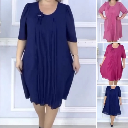 👗 Plisované šaty s krátkými rukávy a kulatým výstřihem
